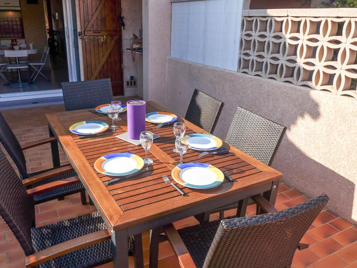 Holiday Home Hameau Des Tamarins-1 By Interhome Le Barcarès Exteriör bild